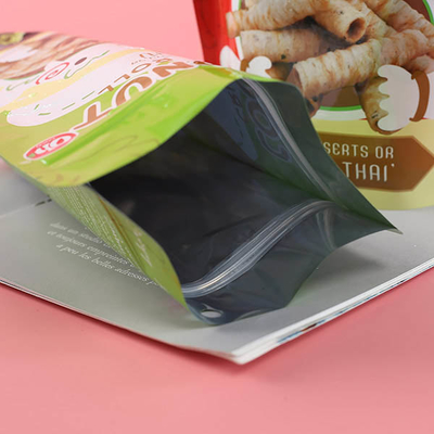 Hitte - van de Aluminiumfoliemylar van de verbindings Bevindende Zak Verpakkende de Scheurinkeping Matte Black